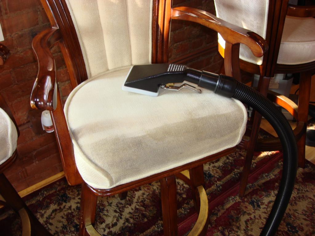 K & L Carpet & Upholstery Cleaning Euclid OH 44117 4407491289